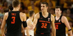 Feature image #12 Oregon State vs. #8 Loyola (Chicago)