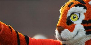 2016 College Football Betting Odds to Win Conference Title