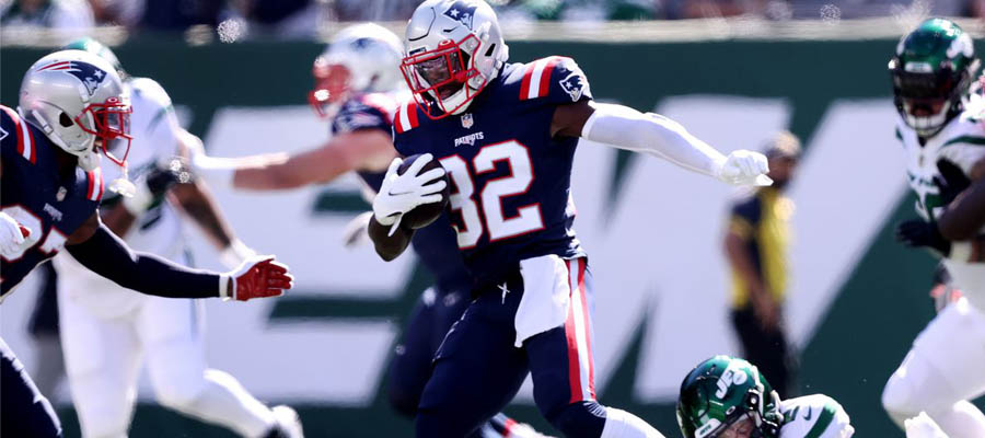 2022 NFL Over/Under Betting Picks for the Top Games of Week 3