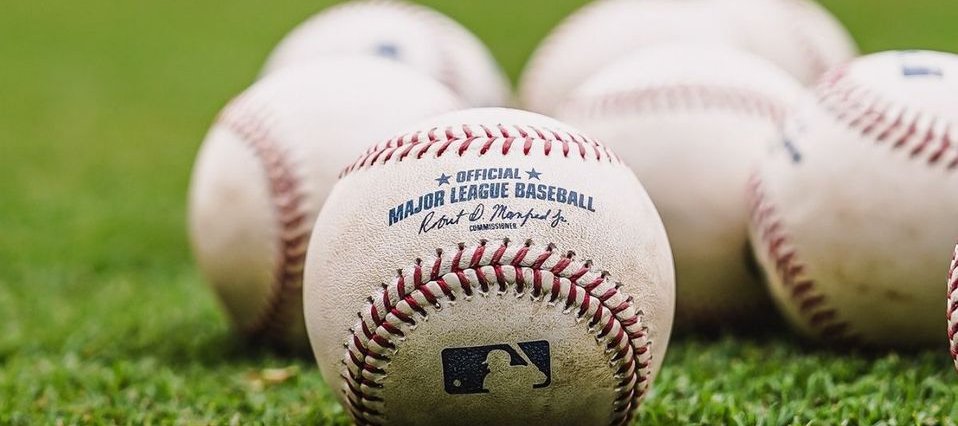 Betting Favorites On MLB Division Title Odds