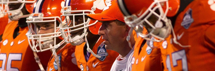 Once again, the Clemson Tigers are the NCAAF Betting favorites.