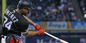 Eloy Jimenez MLB Awards Odds & Analysis For 2020 Season