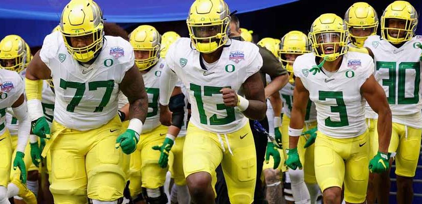 Likely 2-Team Race Between USC, Oregon