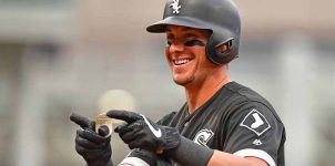 Mets Add All-Star Catcher James McCann