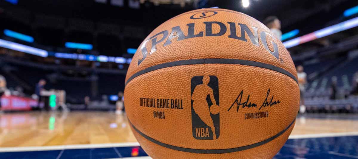 Must-Bet Weekend NBA Games Bucks-Nets, Heat-Suns