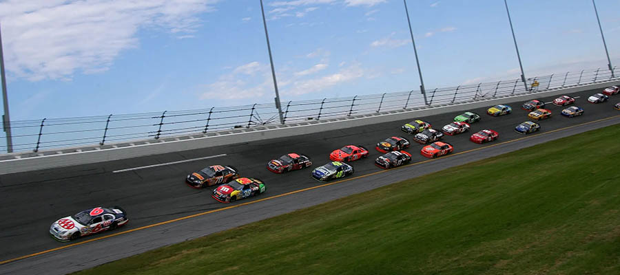 NASCAR 2022 Henry 180 Odds Favorites, Betting Analysis and Picks