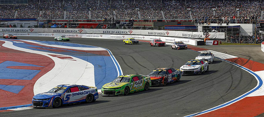 NASCAR South Point 400 Odds Favorites and Preview - Cup Series Betting Analysis