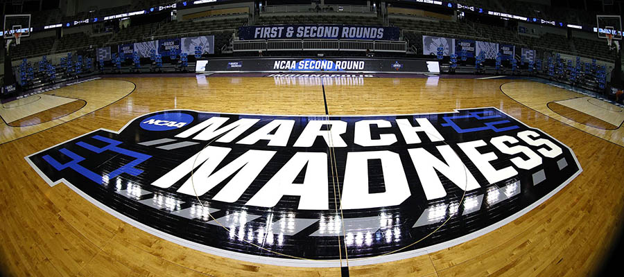 NCAA Basketball 2022 Championship Early Betting Odds & Predictions