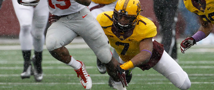 10 CFB Teams with Longest NCAA Football Betting Title Droughts