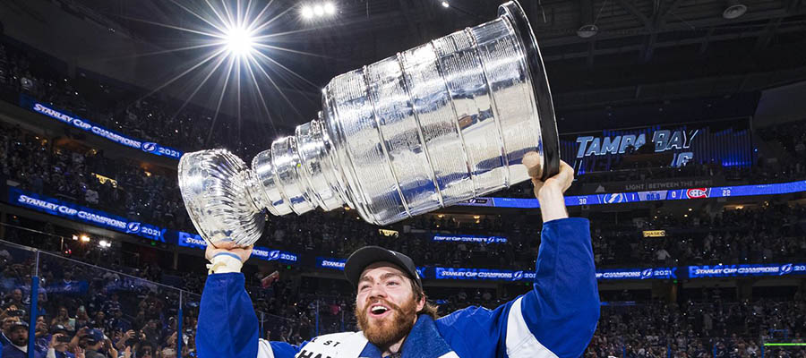 NHL 2022 Stanley Cup Betting Analysis: Lightning and Avalanche Road to Finals