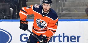 How to Bet Oilers vs Canucks NHL Spread & Expert Prediction.