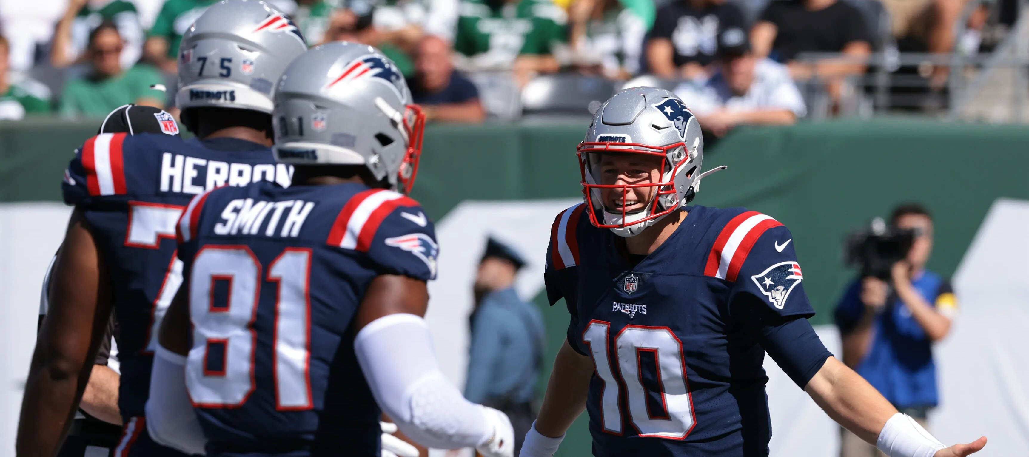 Top NFL New England Patriots Games to Bet On the Opening Weeks of the 2022 Season