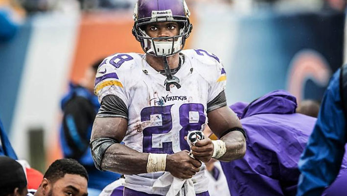 adrian-peterson-returns-to-the-vikings