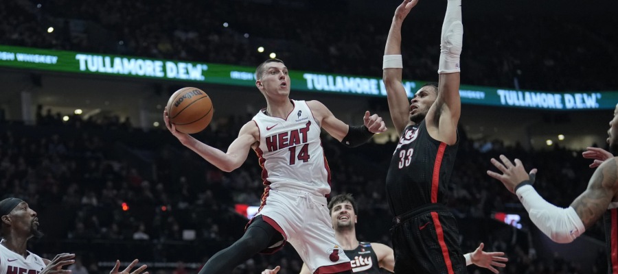 Bet On NBA and win Today with the Blazers vs Heat: Expert Prediction, Lines & Preview