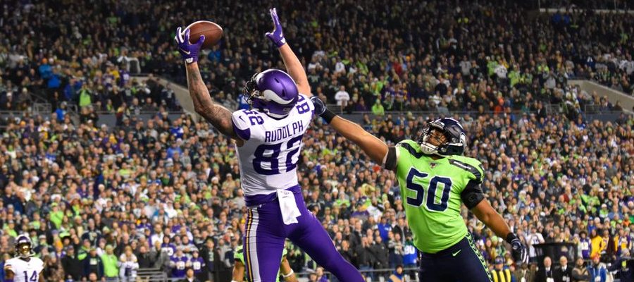 Bet Vikings at Seattle in NFL Week 16 Predictions - NFL Odds Today