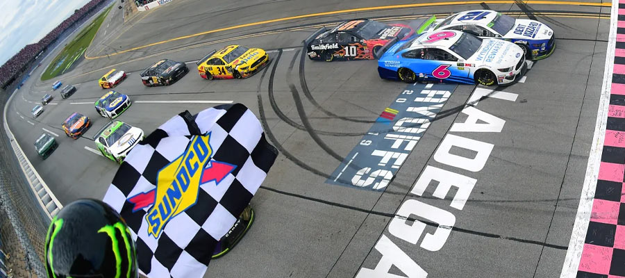 Favorite to Win NASCAR Race this Weekend: GEICO 500 Betting Analysis and Picks