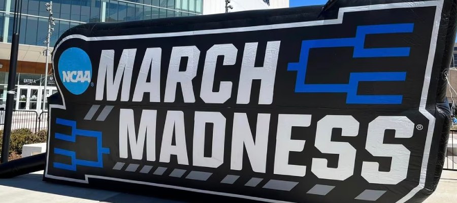 March Madness Against The Spread Picks & Lines for Sweet 16 Betting Games