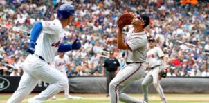 Mets vs Braves: Wild-Card Race Heats Up! Expert Picks and Analysis