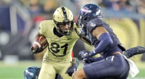 Navy vs Army Wining Pick: Why bet on that Matchup? - NCAAF Week 16 Odds