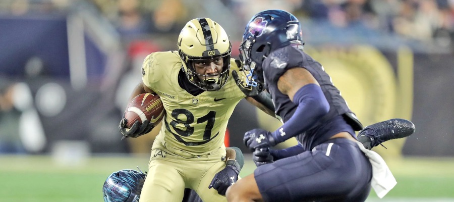 Navy vs Army Wining Pick: Why bet on that Matchup? - NCAAF Week 16 Odds