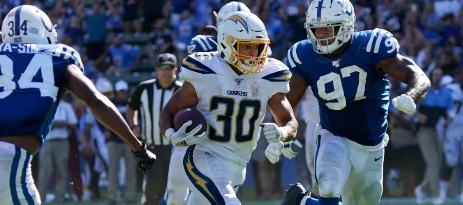Chargers at Colts Lines & Picks - NFL Week 16 Odds for MNF