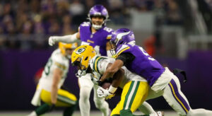 NFL Week 4 Odds: Unbeaten Minnesota Vikings against Green Bay Packers, Betting Picks & Score Prediction