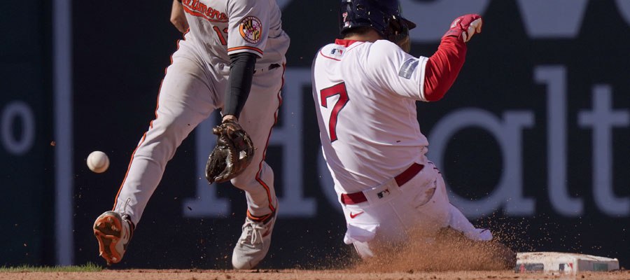 Red Sox host the Orioles, who are short favorites in MLB betting Odds