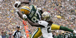 Saints at Packers Prediction MNF Week 16 - NFL Expert Analysis with Green Bay favored by -14